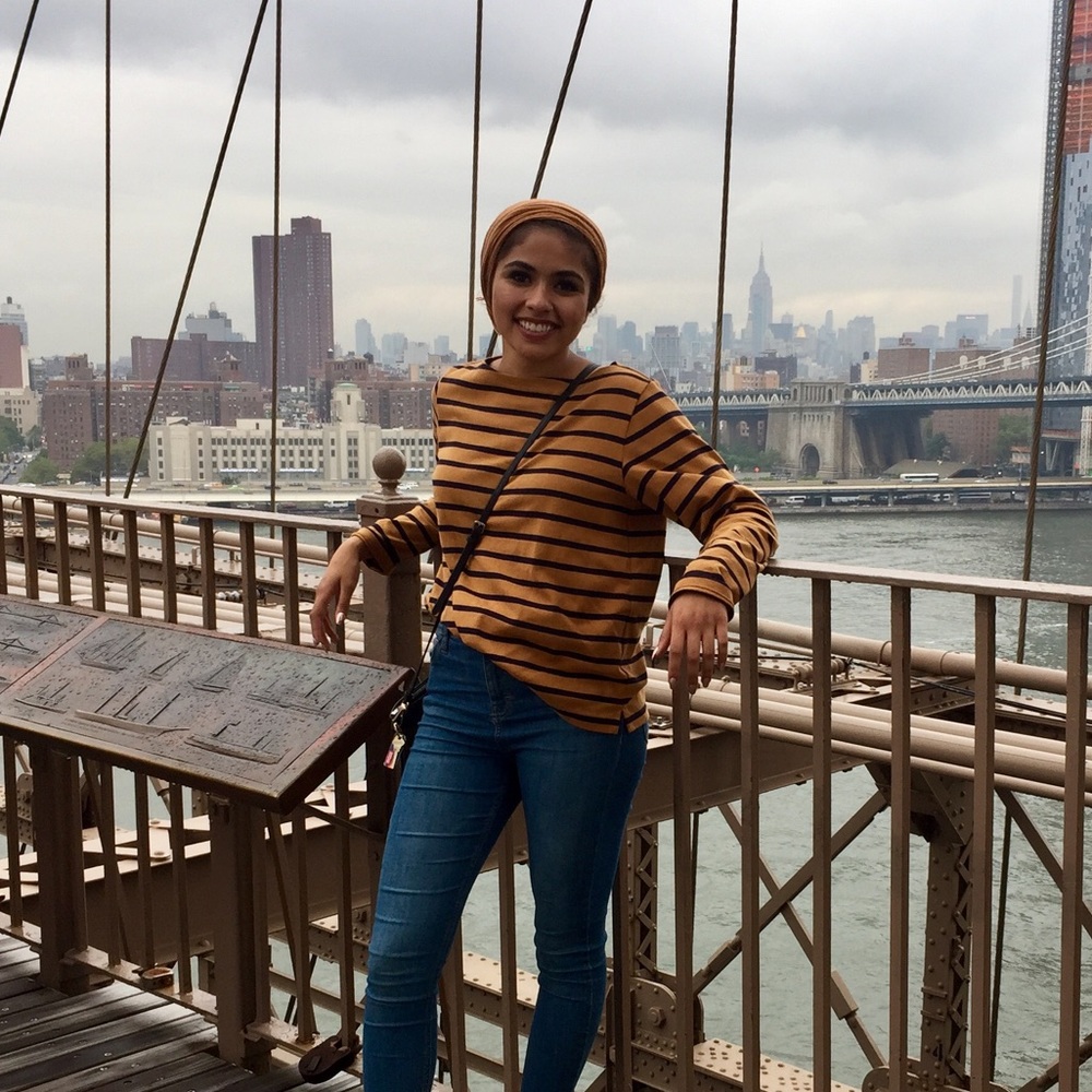 UNIQLO STRIPED TOP
